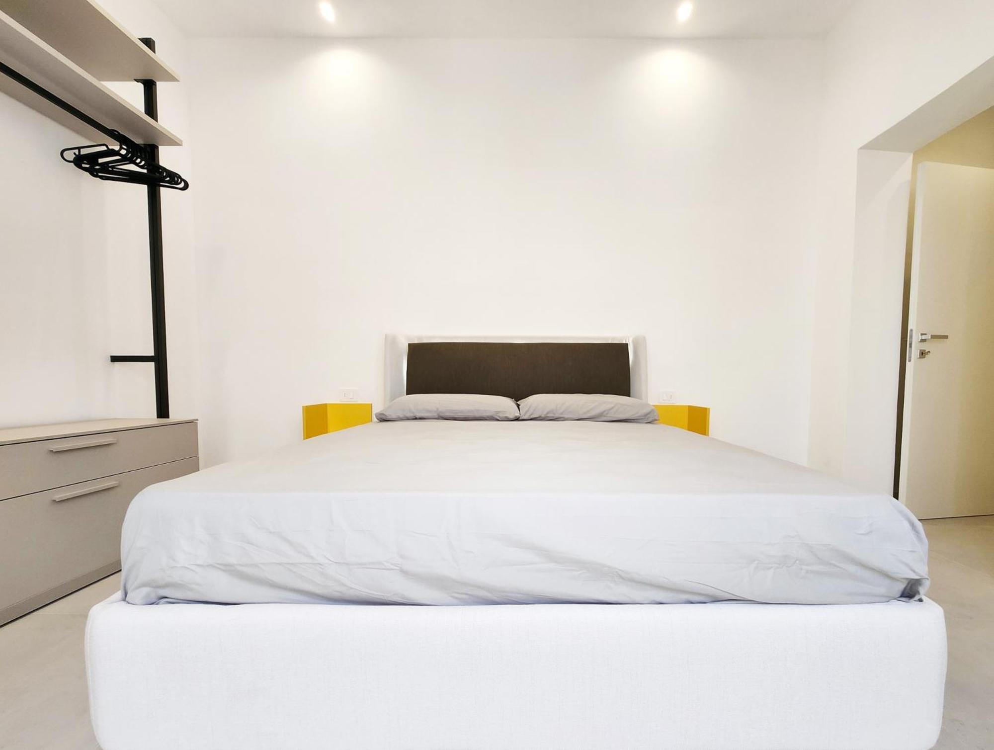 סירקוזה Matteotti Royale Apartments מראה חיצוני תמונה