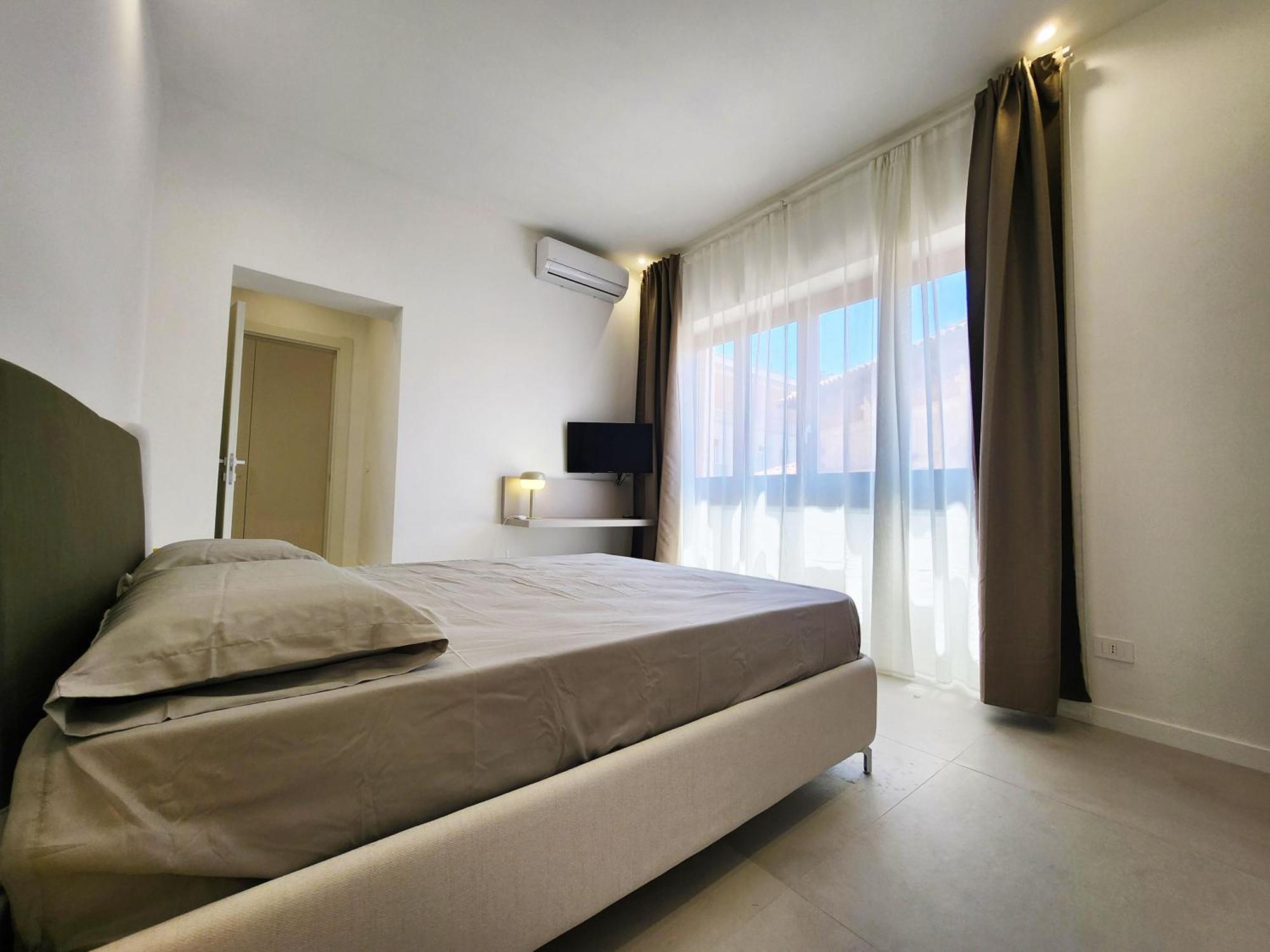 סירקוזה Matteotti Royale Apartments מראה חיצוני תמונה