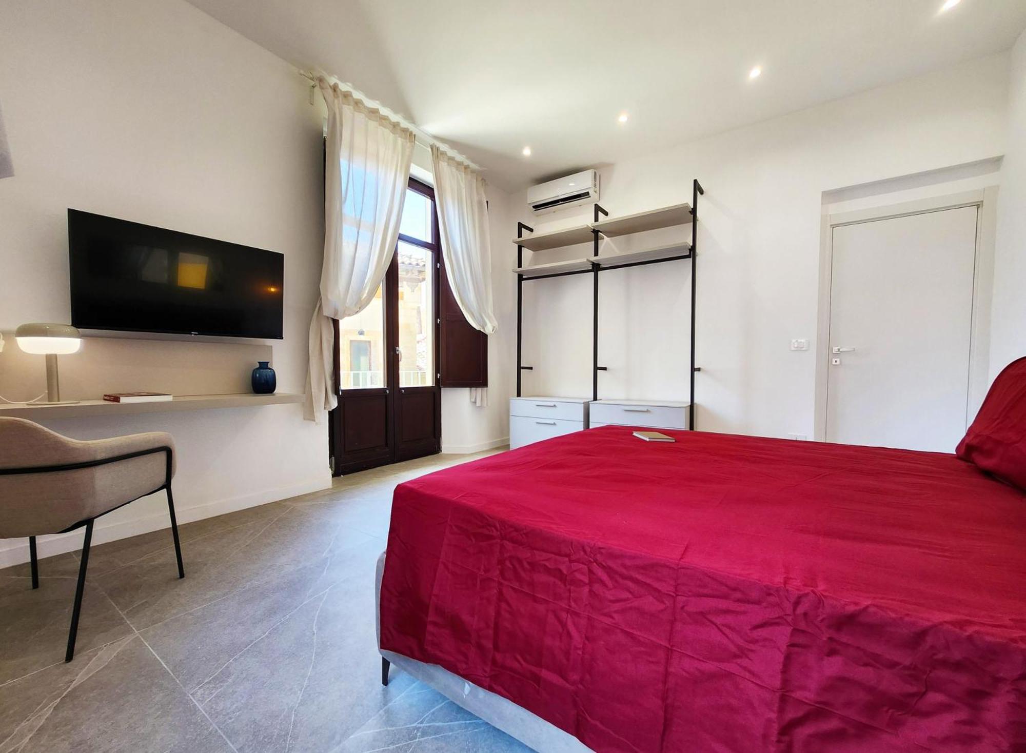 סירקוזה Matteotti Royale Apartments מראה חיצוני תמונה