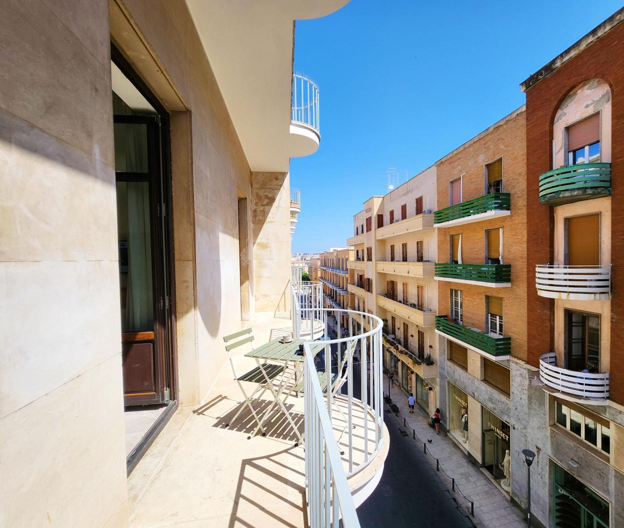 סירקוזה Matteotti Royale Apartments מראה חיצוני תמונה